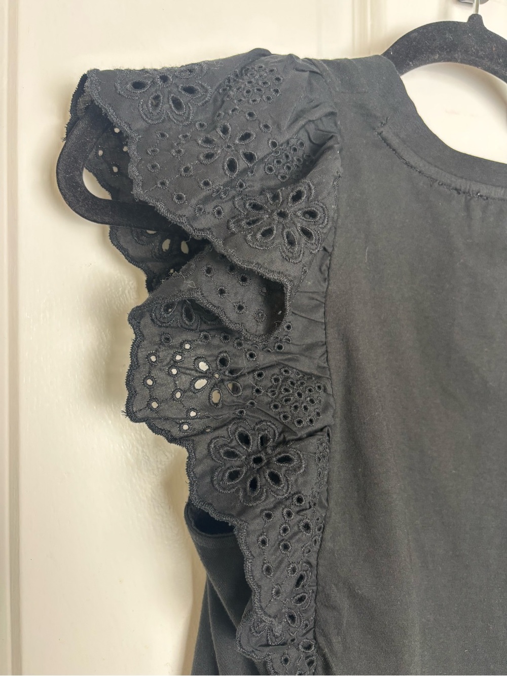 J.Crew Black Eyelet Flutter Sleeve Knit Top Small Feminine Cotton Tee - Picture 3 of 5